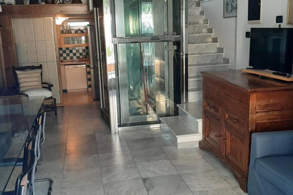 Casa de Férias Prestigioso Terratetto A 100 Mt Dal Mare *